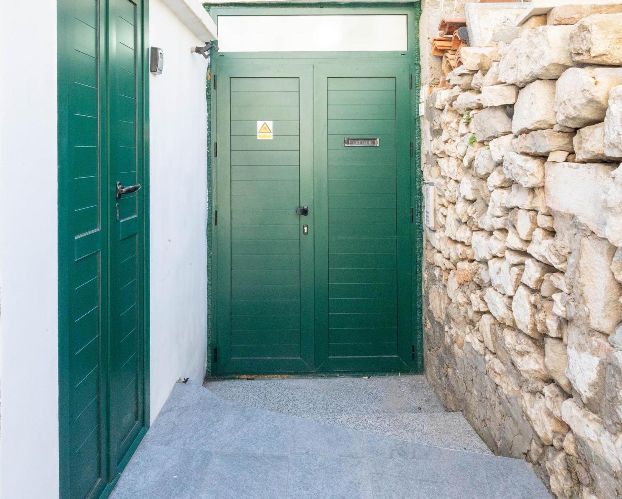 Guest House Ivona Split Exterior foto
